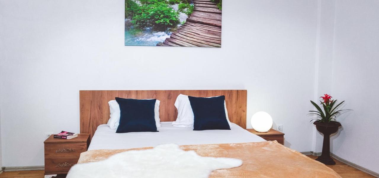 Studio Apartment In Center With Panoramic Old Town View Πρίζρεν Εξωτερικό φωτογραφία